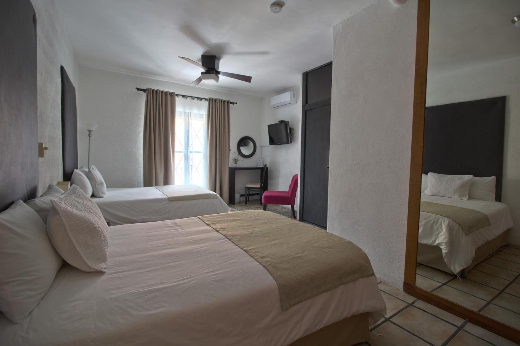 Hotel Punto 79 San Miguel de Allende Exterior photo